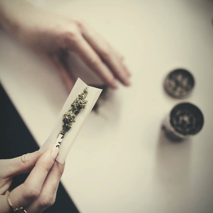Smoking-Dry Cannabis
